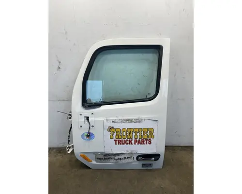 PETERBILT 579 Door Assembly, Front