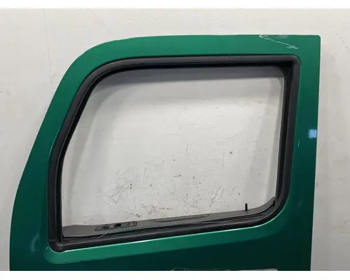 PETERBILT 579 Door Assembly, Front