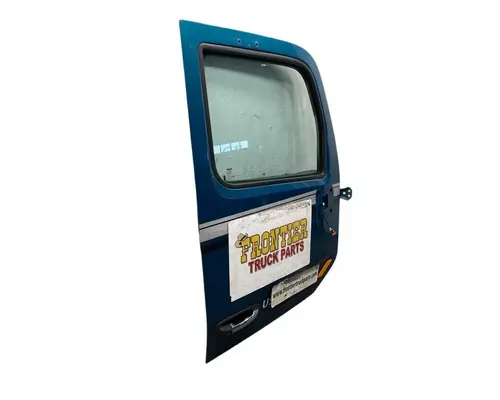 PETERBILT 579 Door Assembly, Front