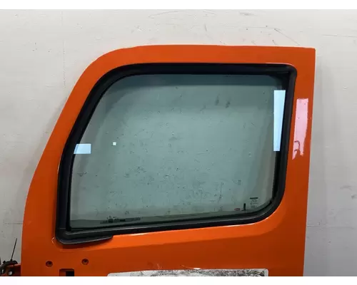 PETERBILT 579 Door Assembly, Front