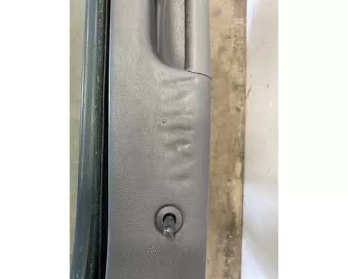 PETERBILT 579 Door Assembly, Front