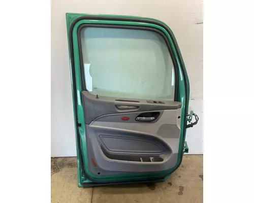 PETERBILT 579 Door Assembly, Front