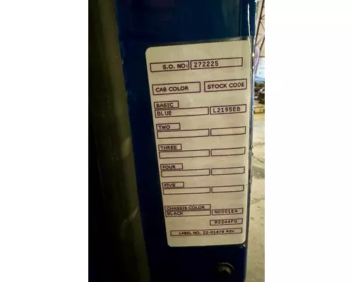 PETERBILT 579 Door Assembly, Front