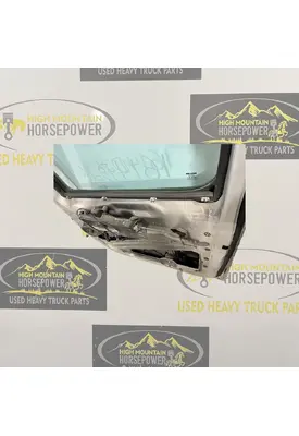 PETERBILT 579 Door Assembly, Front