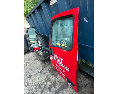 PETERBILT 579 Door Assembly, Front