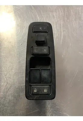 PETERBILT 579 Door Assembly, Front