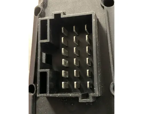 PETERBILT 579 Door Assembly, Front