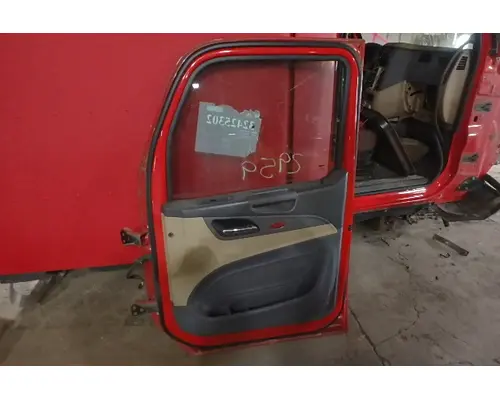 PETERBILT 579 Door Assembly, Front