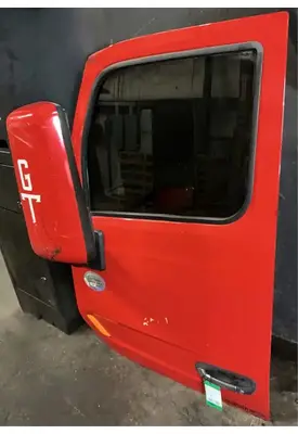 PETERBILT 579 Door Assembly, Front