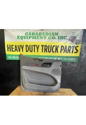 PETERBILT 579 Door Assembly, Front