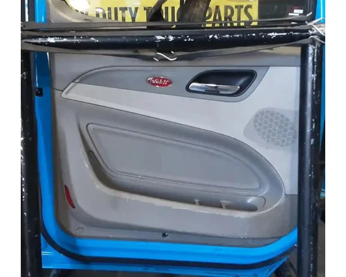 PETERBILT 579 Door Assembly, Front