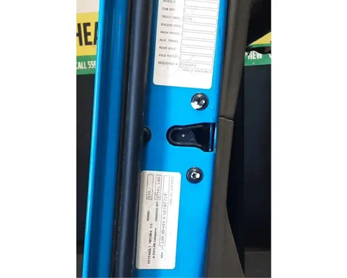 PETERBILT 579 Door Assembly, Front