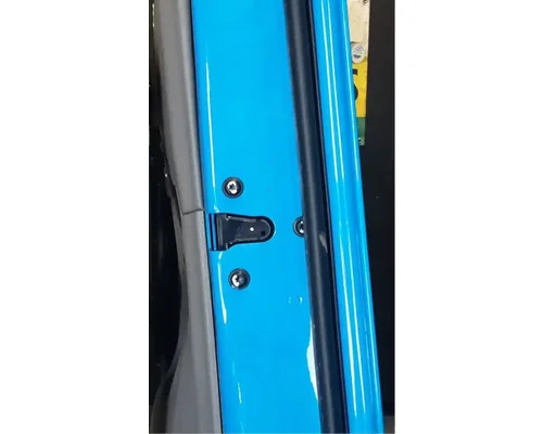 PETERBILT 579 Door Assembly, Front