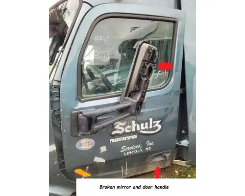 PETERBILT 579 Door Assembly, Front