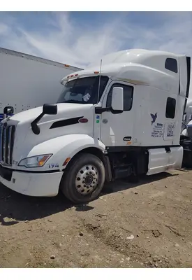 PETERBILT 579 Door Assembly, Front