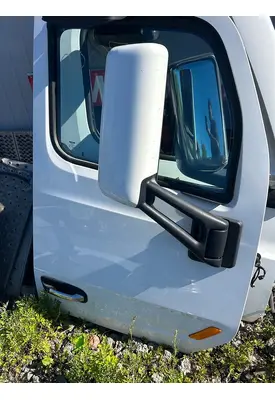 PETERBILT 579 Door Assembly, Front