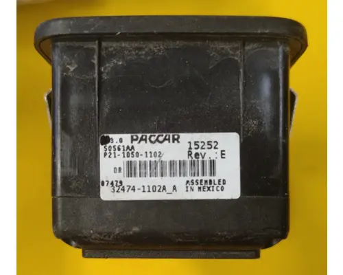 PETERBILT 579 Door Electrical Switch