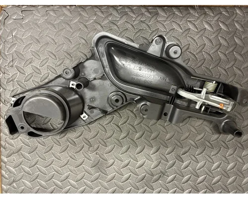 PETERBILT 579 Door Handle