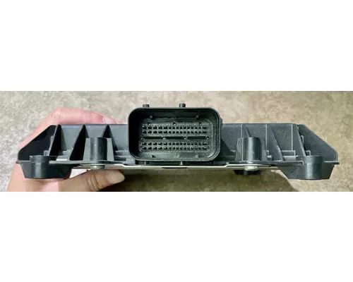 PETERBILT 579 ECM ( DPF, ACM, EGR Maintenance Reminder)