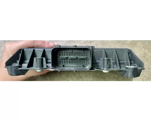 PETERBILT 579 ECM ( DPF, ACM, EGR Maintenance Reminder)