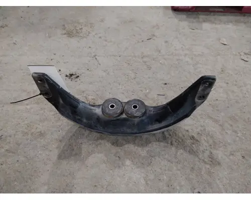 PETERBILT 579 ENGINE MOUNTS, VEHICLE (FRONT)