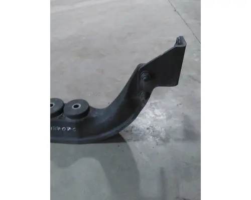 PETERBILT 579 ENGINE MOUNTS, VEHICLE (FRONT)