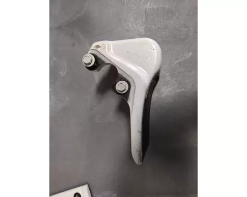 PETERBILT 579 EXHAUSTMUFFLER BRACKET