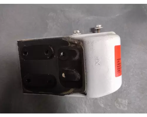 PETERBILT 579 EXHAUSTMUFFLER BRACKET