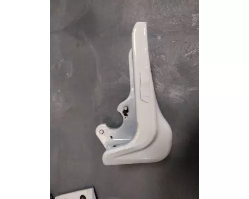 PETERBILT 579 EXHAUSTMUFFLER BRACKET