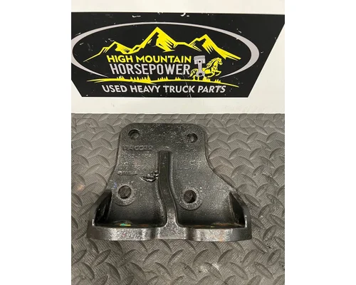 PETERBILT 579 Engine Mounts