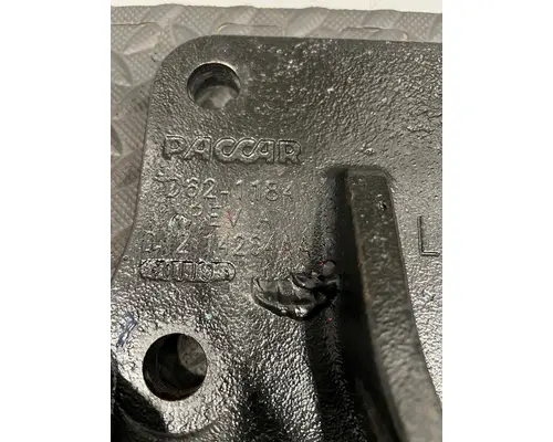 PETERBILT 579 Engine Mounts