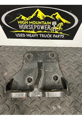 PETERBILT 579 Engine Mounts