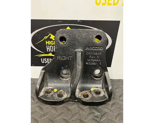 PETERBILT 579 Engine Mounts
