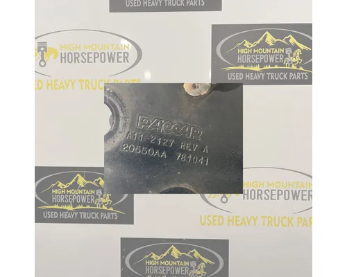 PETERBILT 579 Engine Mounts