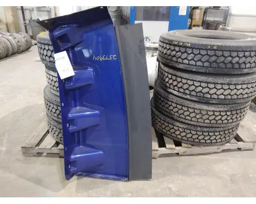 PETERBILT 579 FAIRING, SLEEPER