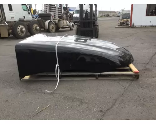 PETERBILT 579 FAIRING, WIND DEFLECTOR ROOF