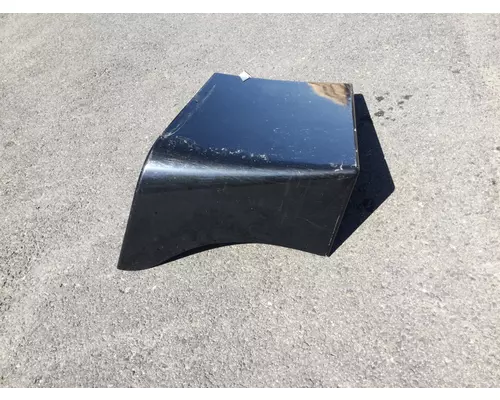 PETERBILT 579 FAIRING, WIND DEFLECTOR ROOF