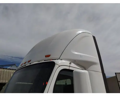 PETERBILT 579 FAIRING, WIND DEFLECTOR ROOF