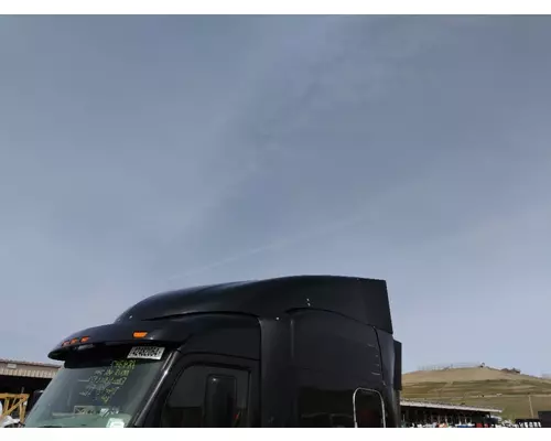 PETERBILT 579 FAIRING, WIND DEFLECTOR ROOF