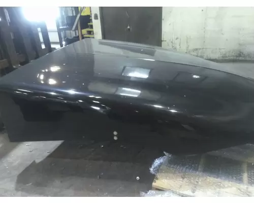 PETERBILT 579 FAIRING, WIND DEFLECTOR ROOF