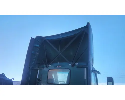PETERBILT 579 FAIRING, WIND DEFLECTOR ROOF