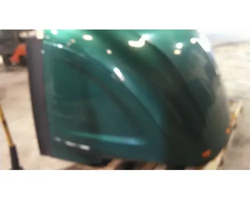 PETERBILT 579 FAIRING, WIND DEFLECTOR ROOF