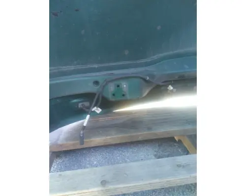 PETERBILT 579 FAIRING, WIND DEFLECTOR ROOF