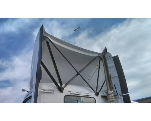 PETERBILT 579 FAIRING, WIND DEFLECTOR ROOF