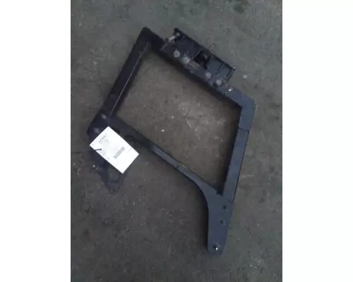 PETERBILT 579 FAIRING BRACKETMOUNT