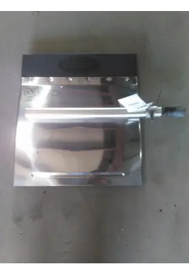 PETERBILT 579 FENDER, QUARTER/HALF REAR