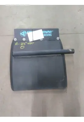 PETERBILT 579 FENDER, QUARTER/HALF REAR