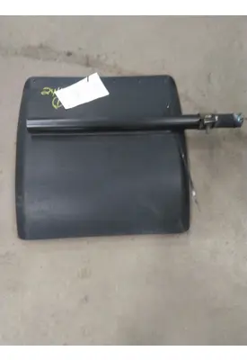 PETERBILT 579 FENDER, QUARTER/HALF REAR