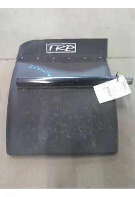 PETERBILT 579 FENDER, QUARTER/HALF REAR