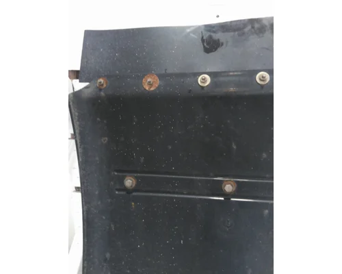PETERBILT 579 FENDER, QUARTERHALF REAR